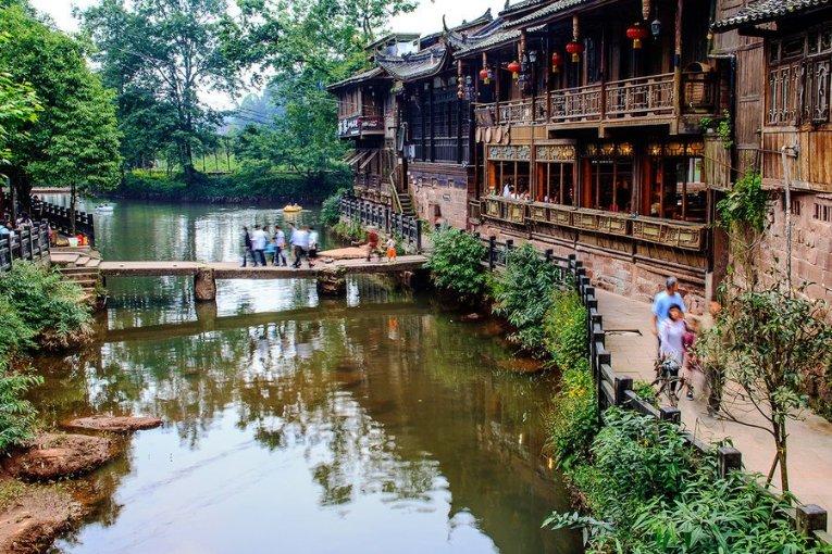 虫虫助手下载